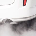 Fumee d’une voiture