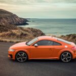Une Audi TT orange