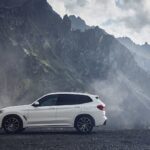 Une voiture BMW