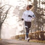 Jeune_femme_fait_un_jogging-1
